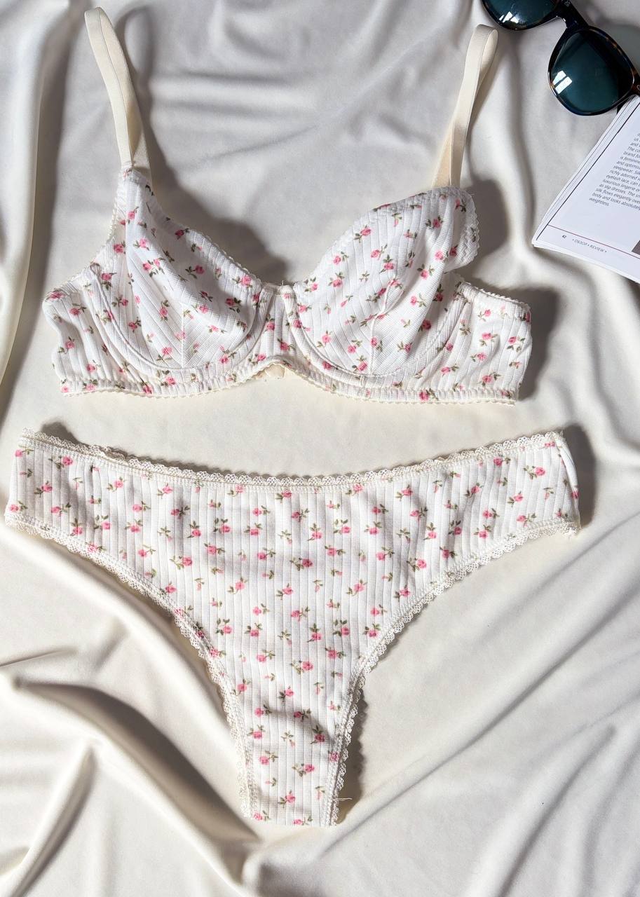 Floral Comfort Set